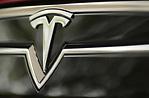 Tesla全驅電動跑車 3.2秒加速至60英哩