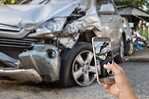 高速上開車 目擊車禍怎麼辦？ 