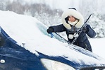 用除霜器為汽車除霜的最快方法