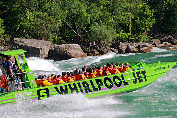 Niagara-Whirlpool-Jet-Ride-000017825766_Large_Re.jpg